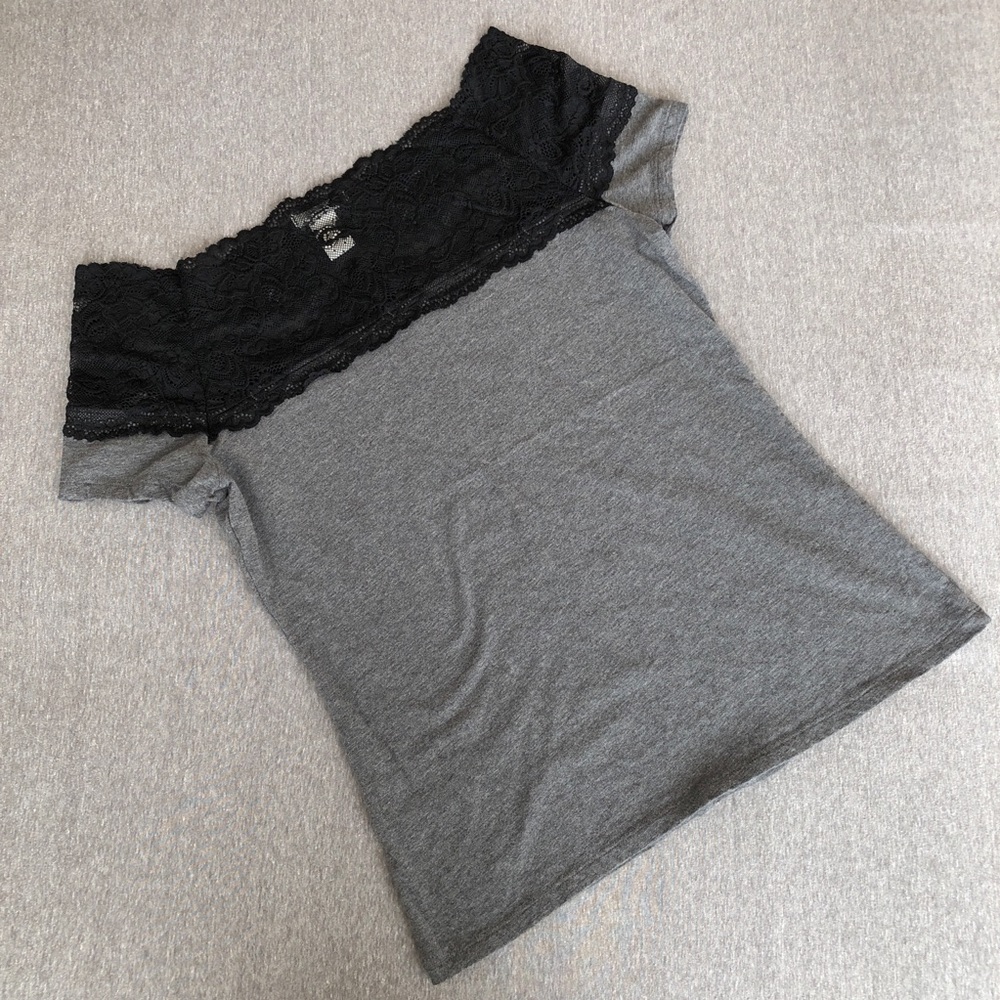 H&M lace off-shoulder gray top - Picture 5 of 5